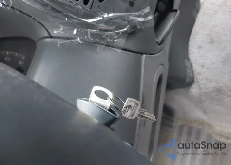 1997 Ford F-150 Lariat/Xl/Xlt z USA, uszkodzony, nr VIN 1FTEX18L0VKB74037